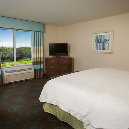 Hampton Inn & Suites Suisun City Waterfront Екстериор снимка