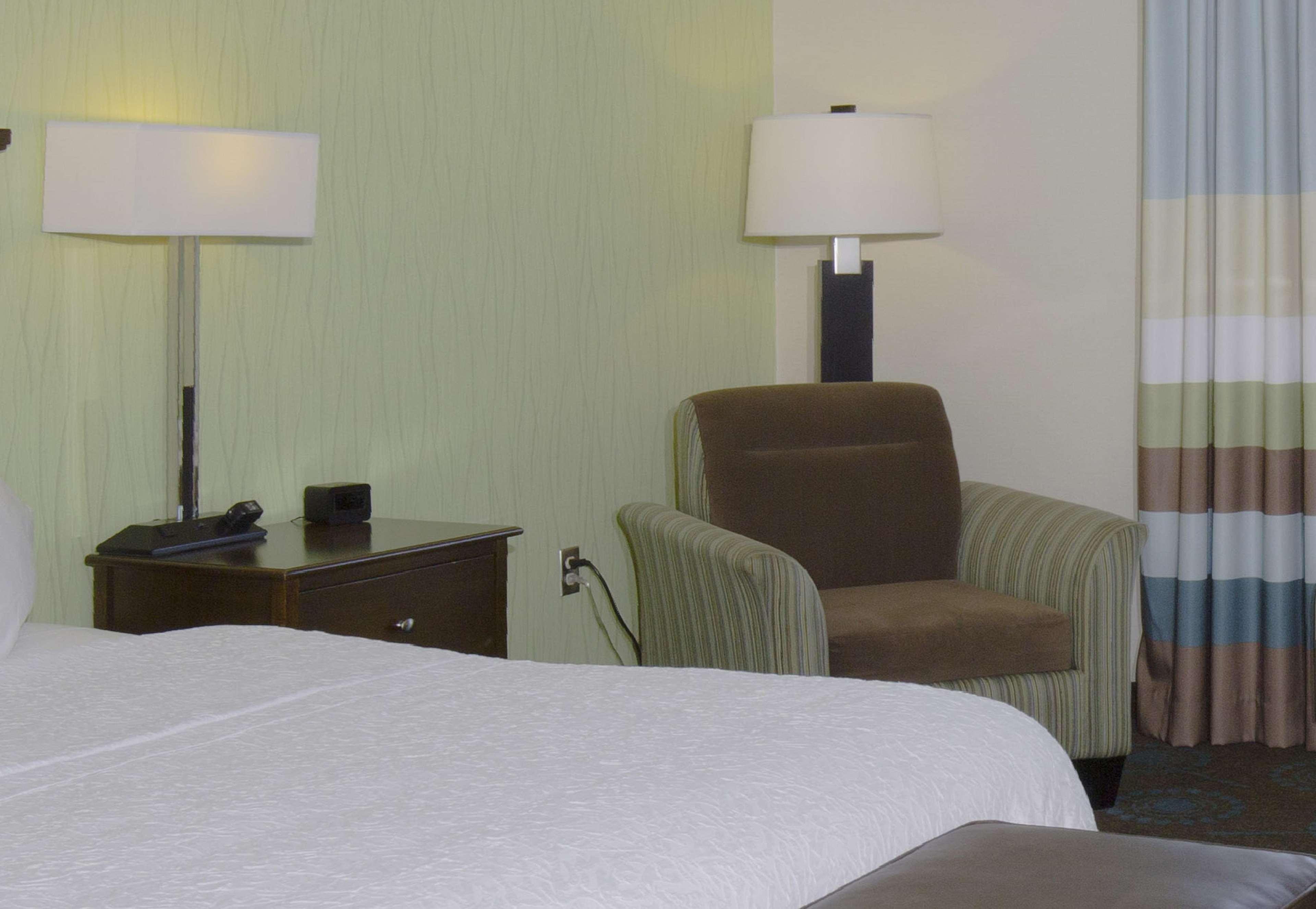 Hampton Inn & Suites Suisun City Waterfront Екстериор снимка