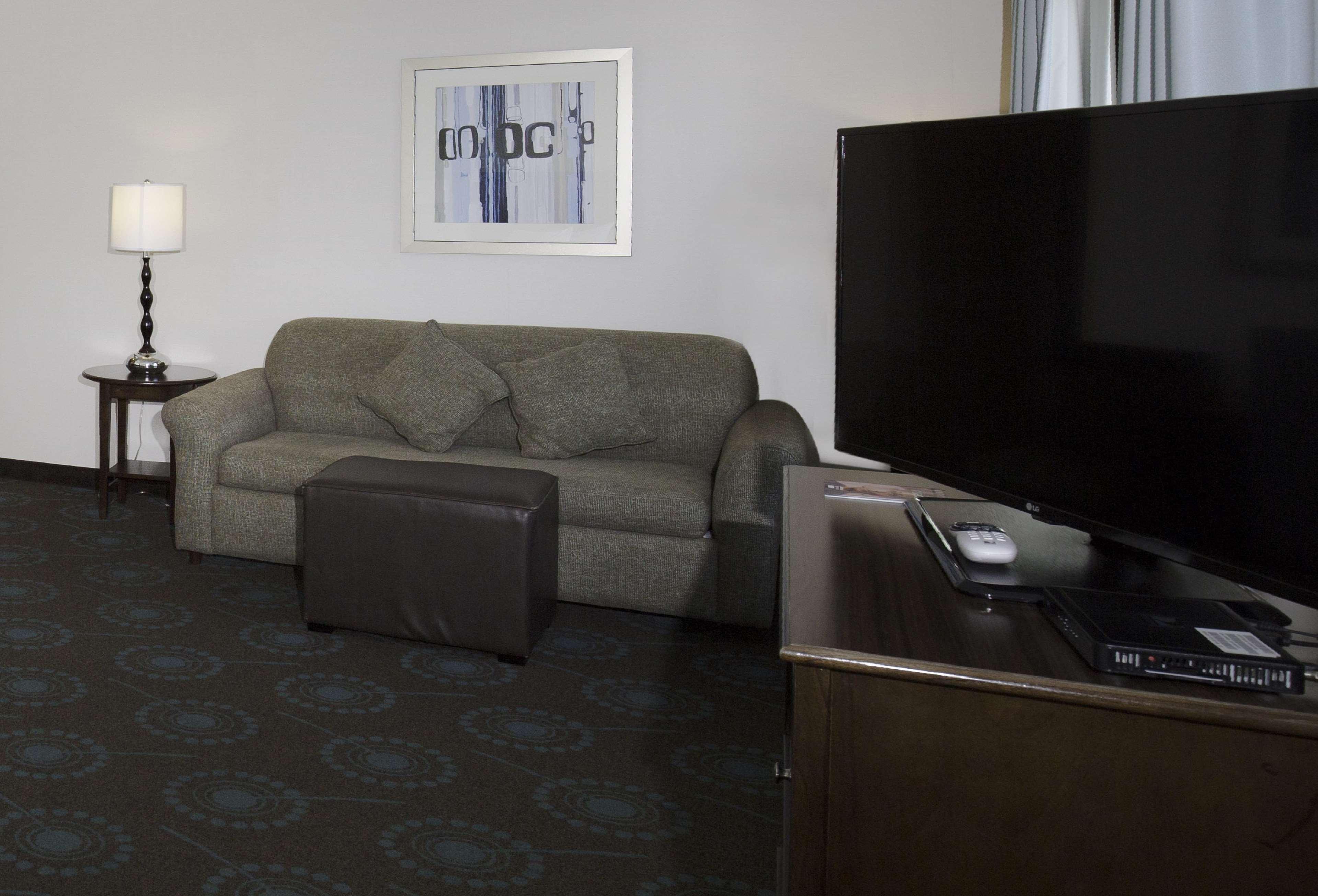Hampton Inn & Suites Suisun City Waterfront Екстериор снимка