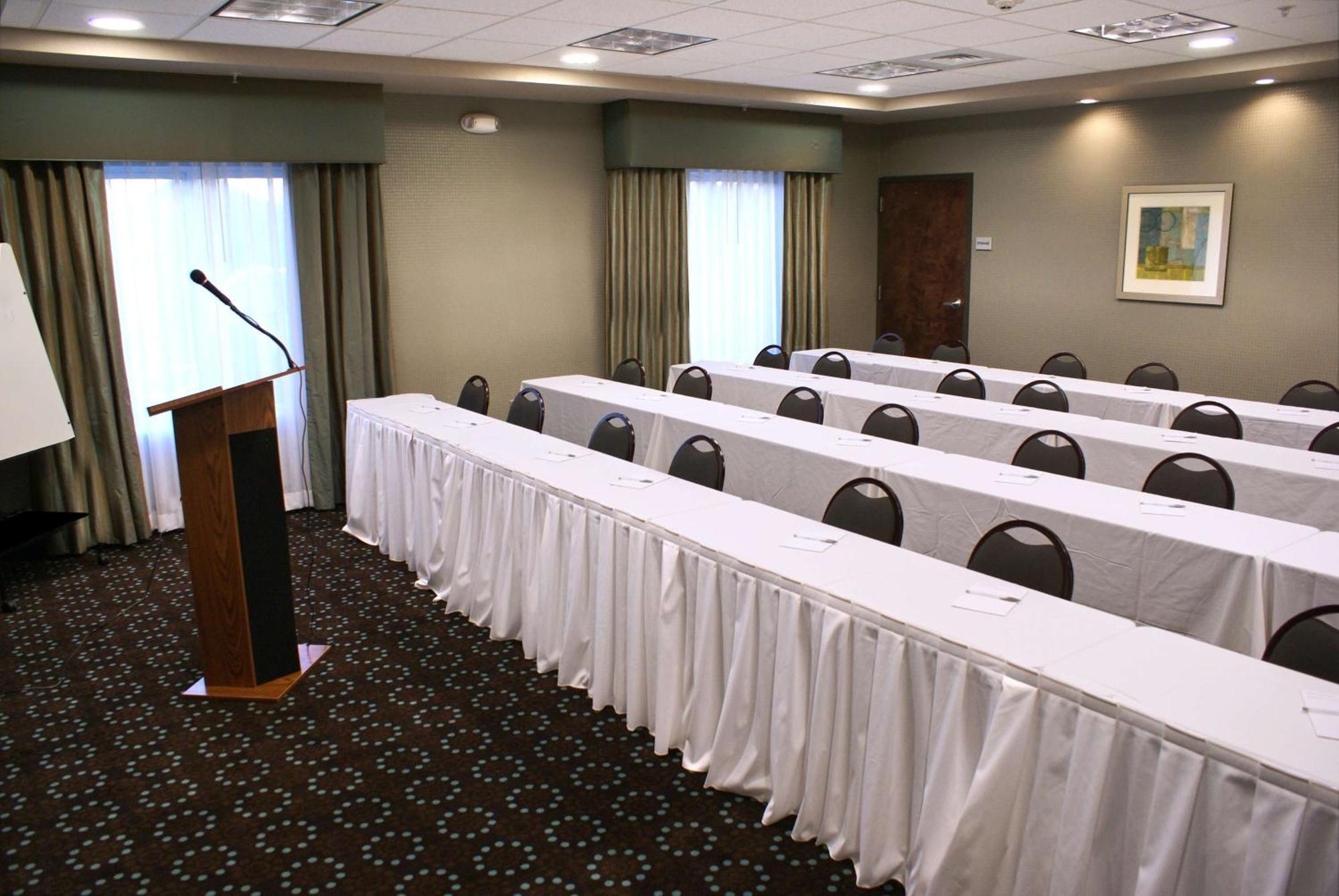Hampton Inn & Suites Suisun City Waterfront Екстериор снимка