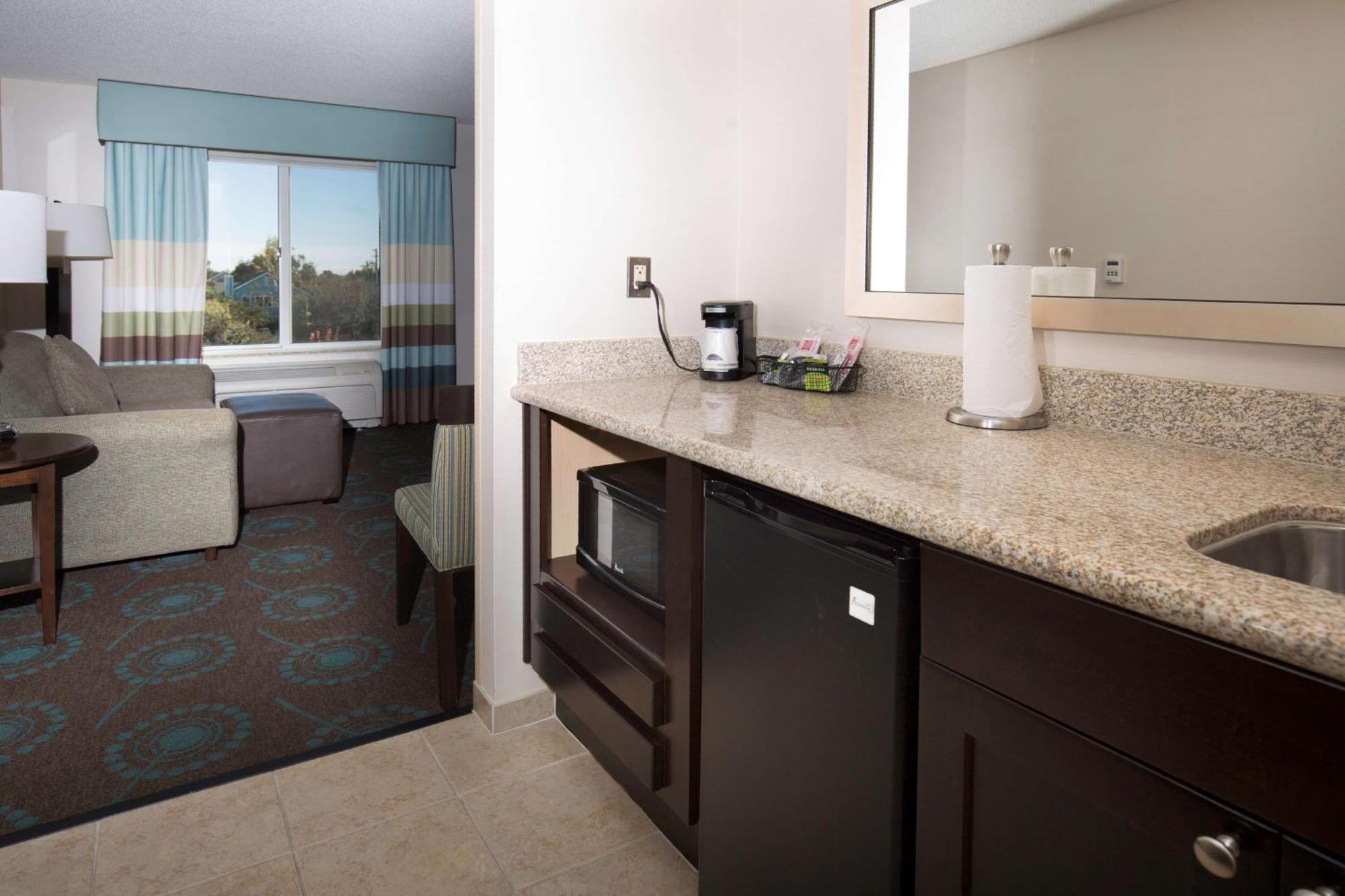 Hampton Inn & Suites Suisun City Waterfront Екстериор снимка