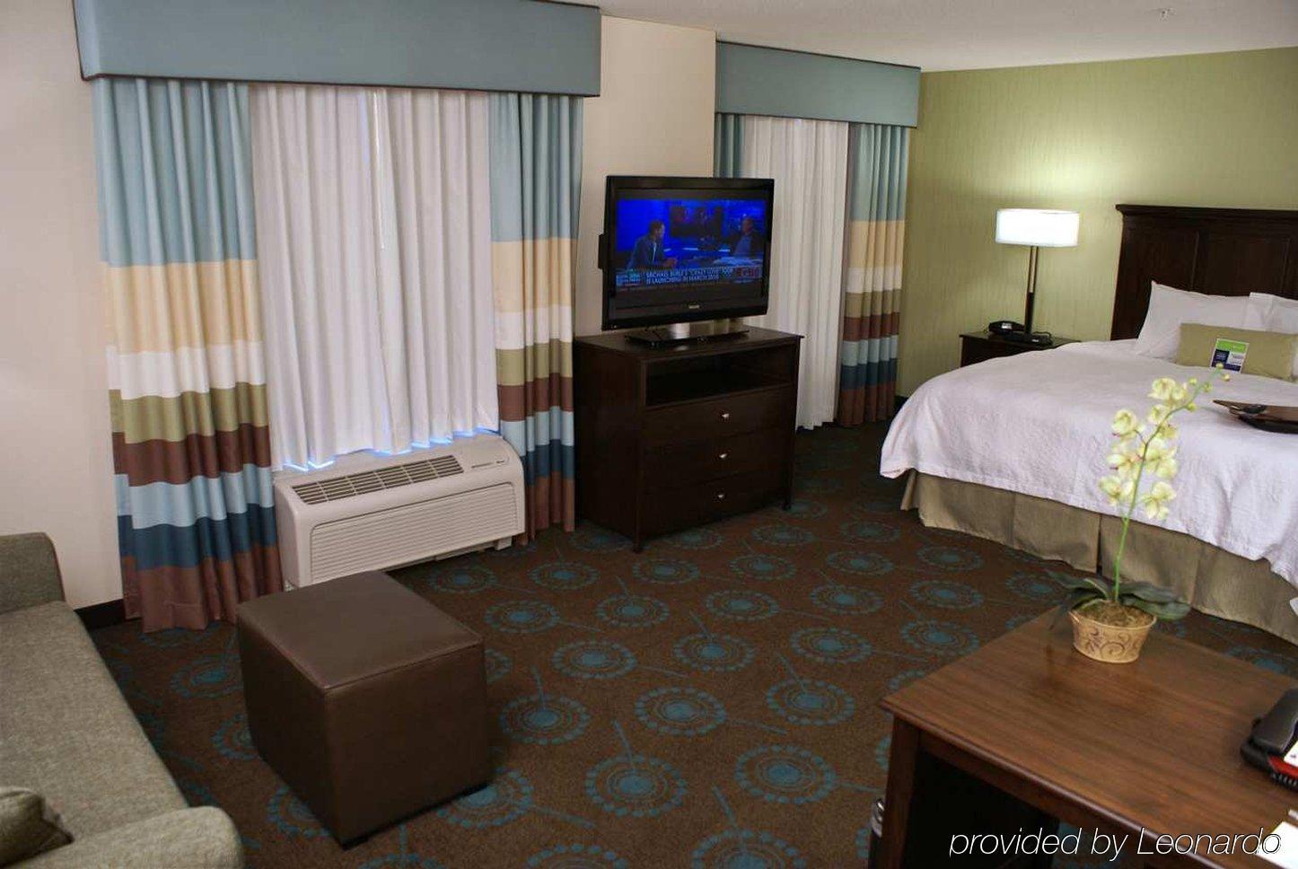 Hampton Inn & Suites Suisun City Waterfront Стая снимка
