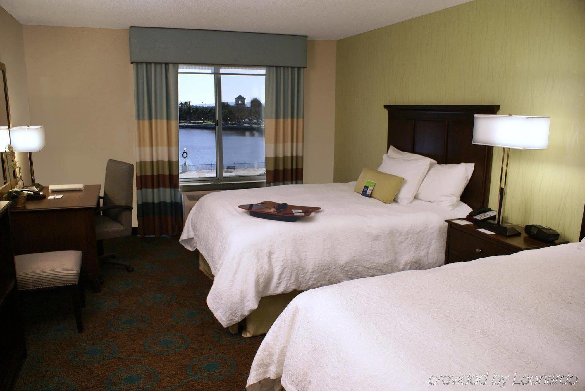 Hampton Inn & Suites Suisun City Waterfront Стая снимка